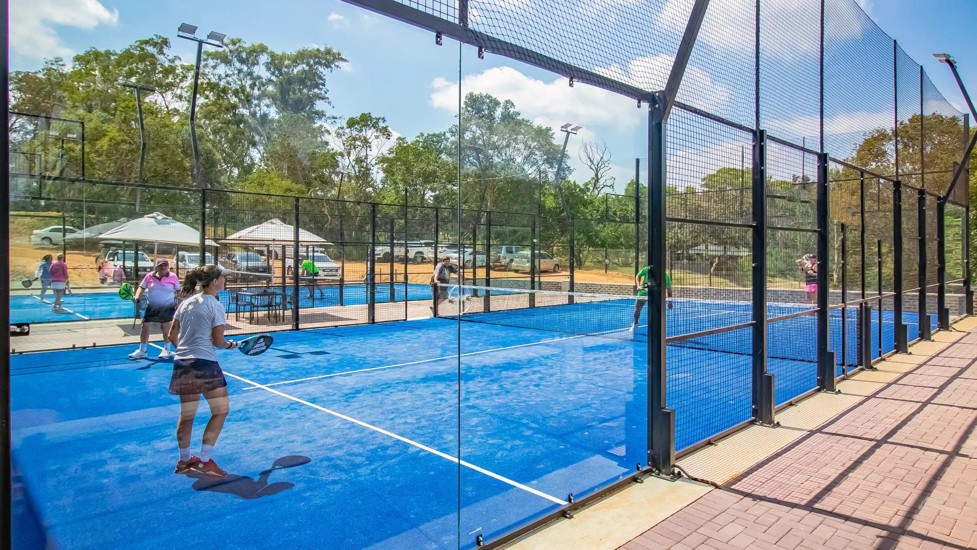 Outdoor training at MiFitness