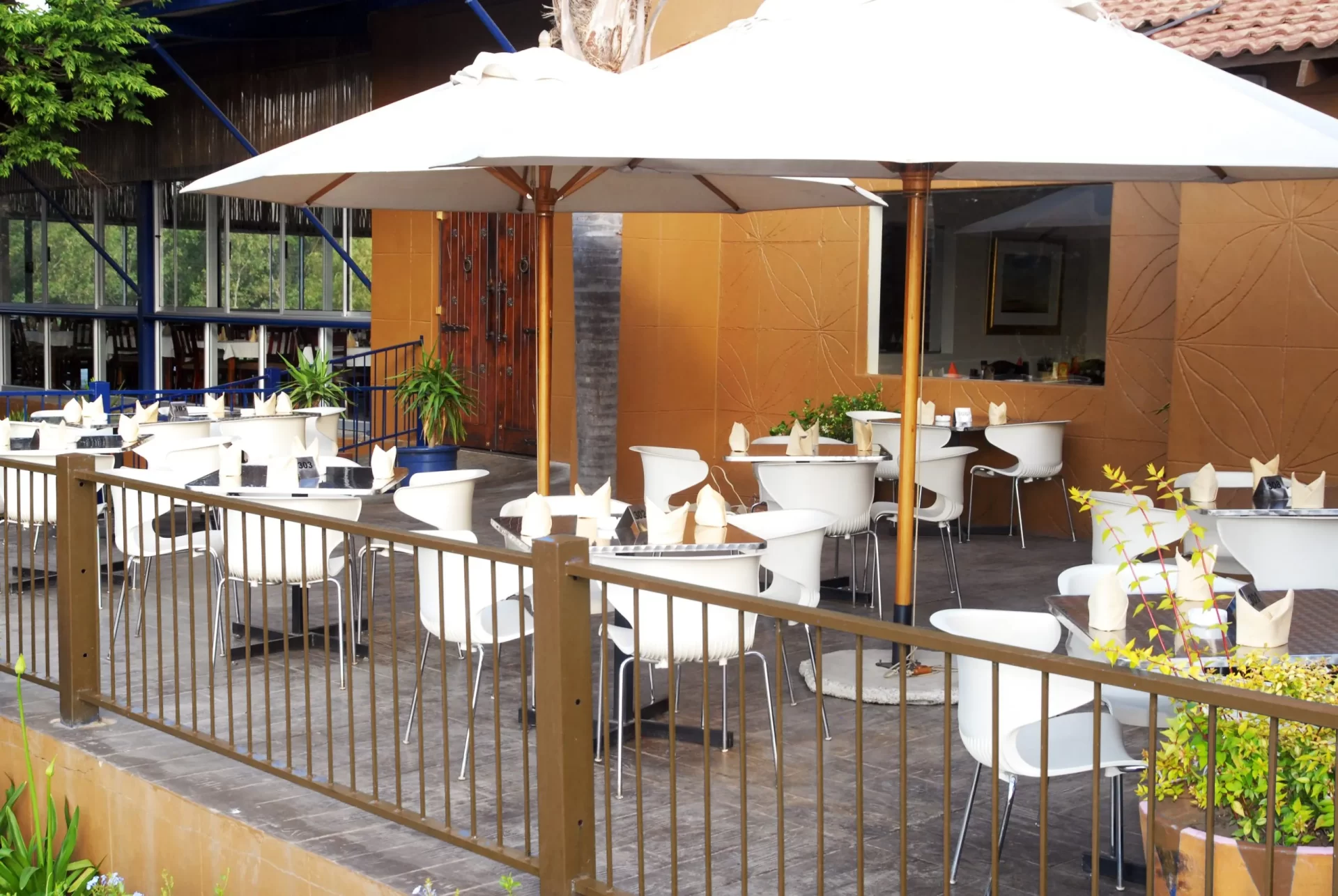 Smiles Restaurant at Riverstone Lodge