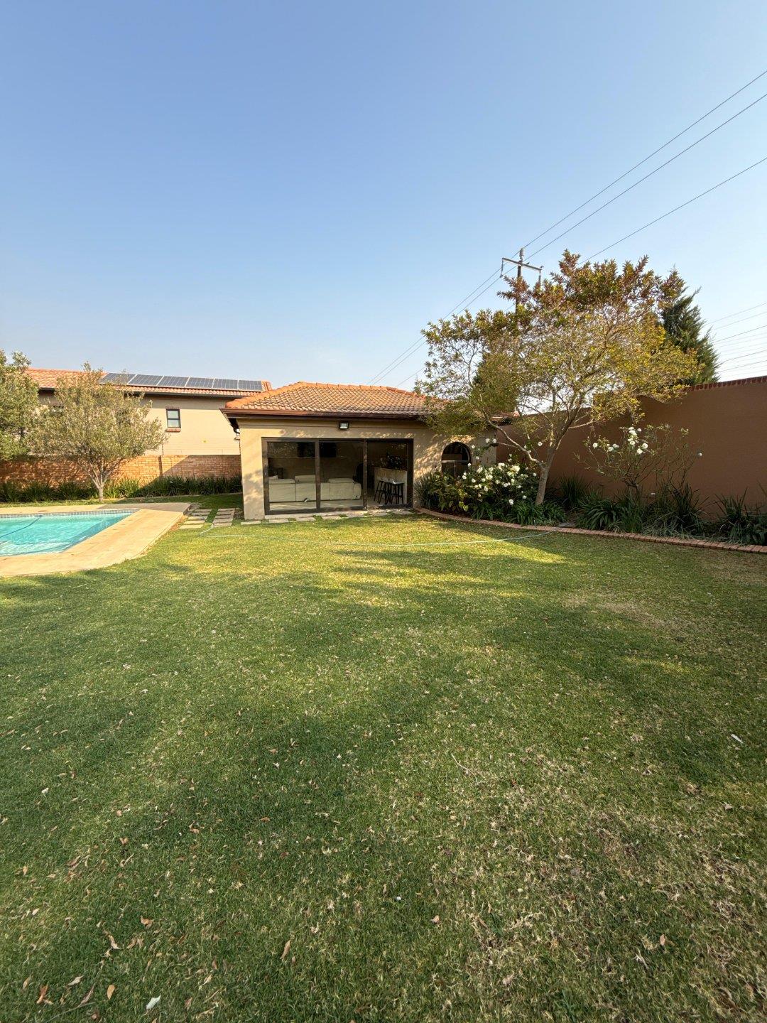 5 Bedroom House for Sale in Avianto Estate
