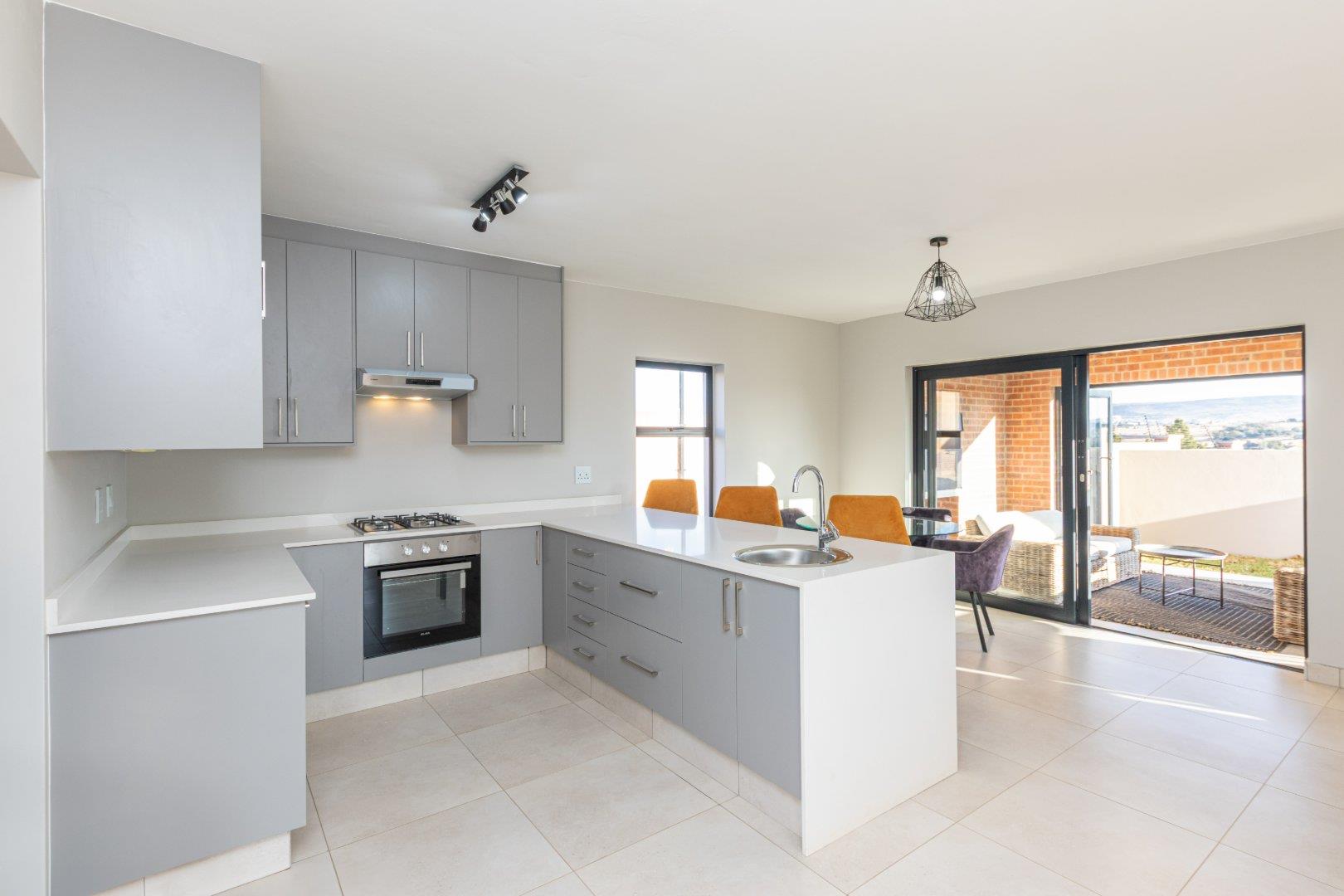 3 Bedroom Townhouse for Sale in Avianto Estate